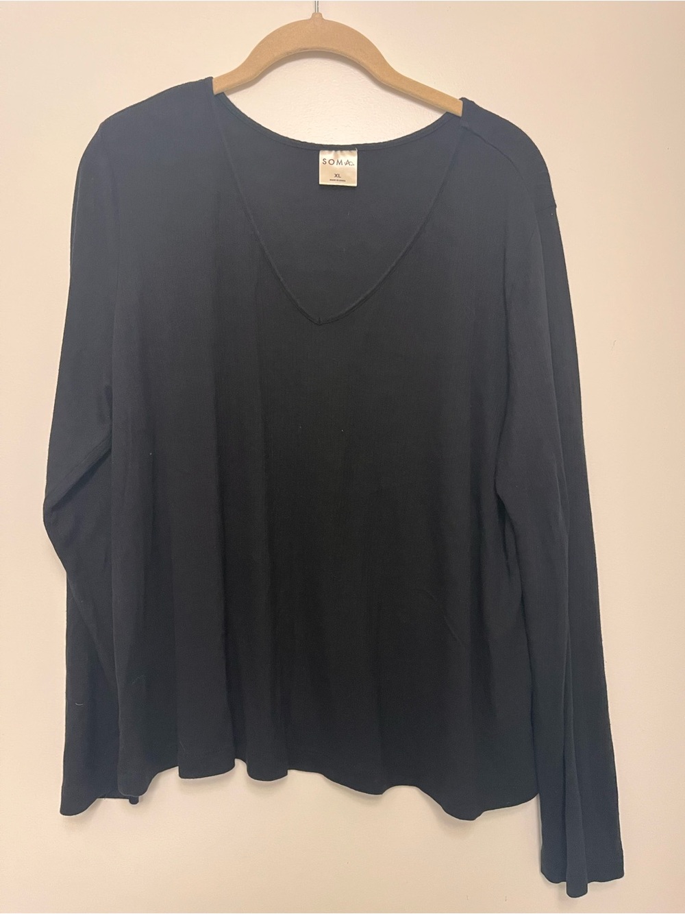 Soma Basic Soft Black Long Sleeve V-Neck Top Minimalist